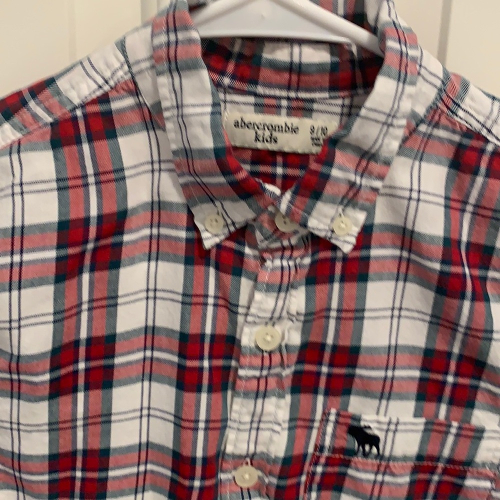 Abercrombie kids shirt!